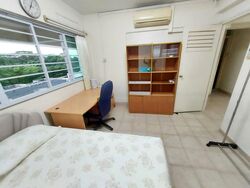 Blk 336 Jurong East Avenue 1 (Jurong East), HDB Executive #452772421